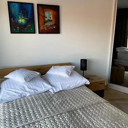 Ogrody Pieniawskie 37 *