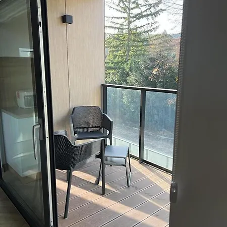 Ogrody Pieniawskie 37 *